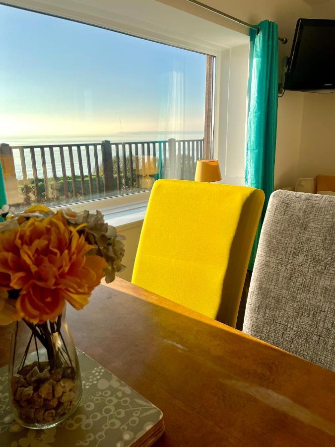 Sunset Sea View Chalet With Hot Tub Torpoint Buitenkant foto